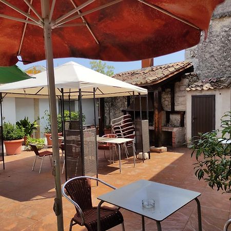 Apartamentos Turisticos Los Abuelos Montemayor de Pililla Εξωτερικό φωτογραφία